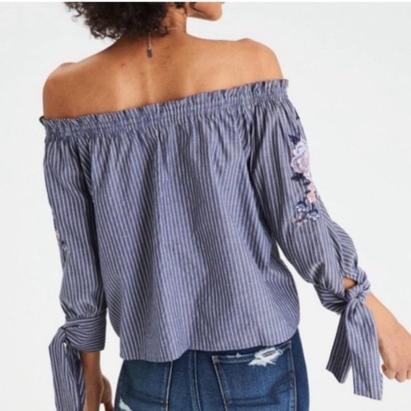AMERICAN EAGLE Off Shoulders Striped Embroidered Floral Top Size Small - Picture 6 of 11